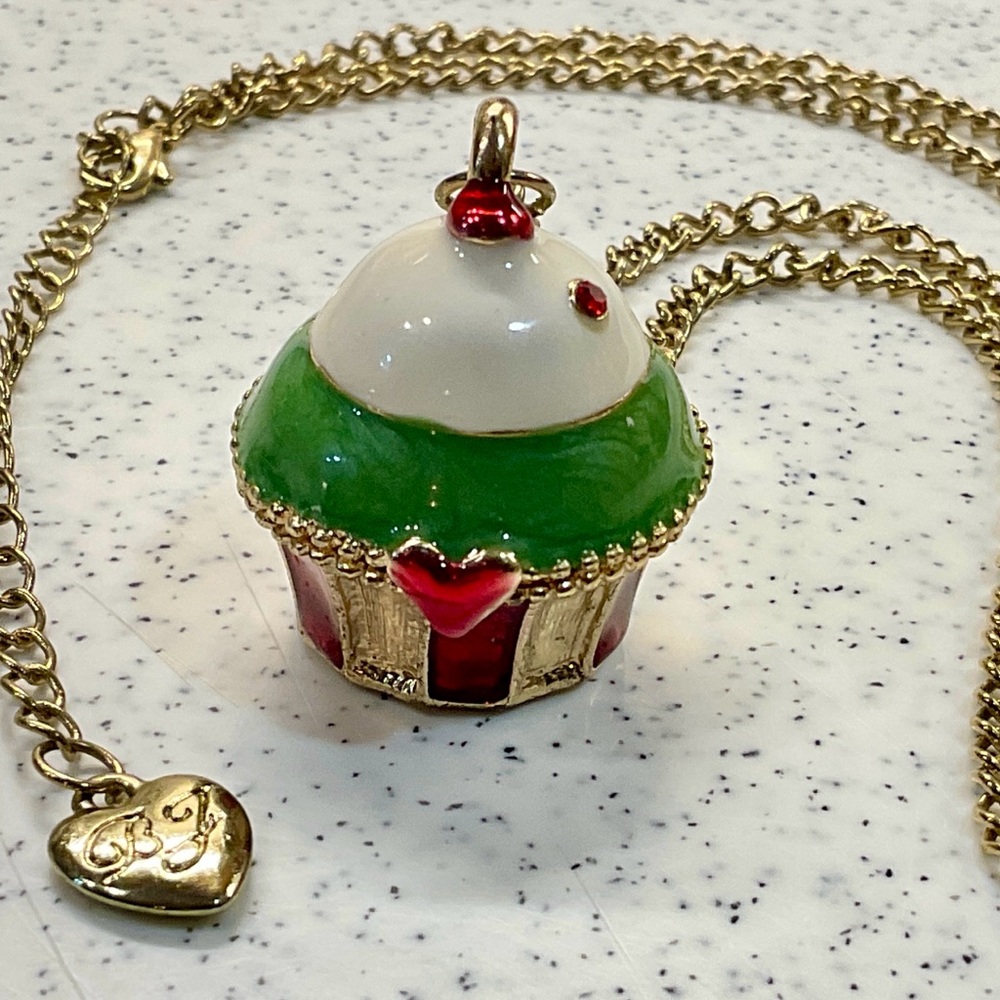Betsey Johnson Gold and Green Cupcake Locket With Lips Inside Long Necklace